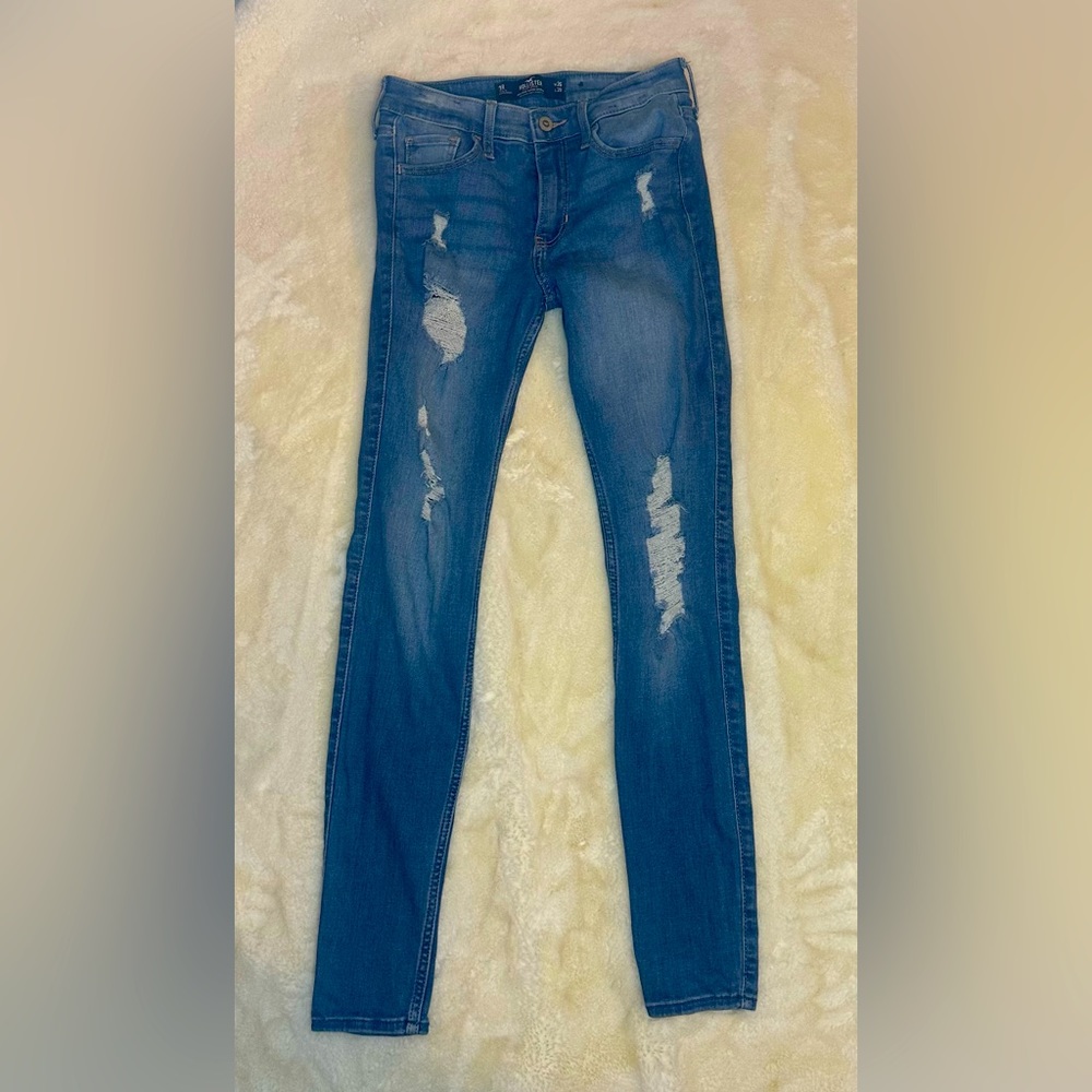 Hollister Stretchy Skinny Jeans size 3R
